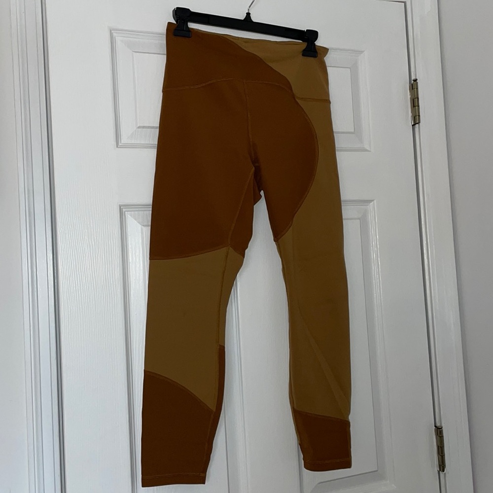 Lululemon Nulu Color Block High Rise Tight 25”